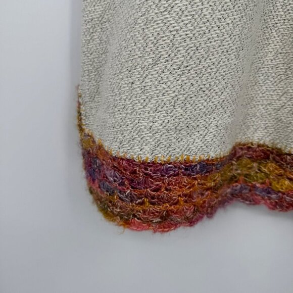 Oatmeal summer sweater with Crochet trim on hem and short sleeve all tags remove - Picture 5 of 8